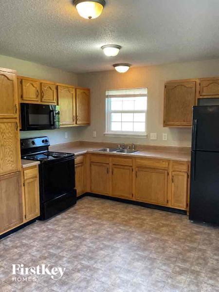 Foto del edificio - 521 Sun Catcher Dr