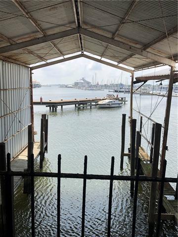 Foto del edificio - 7828 Breakwater Dr