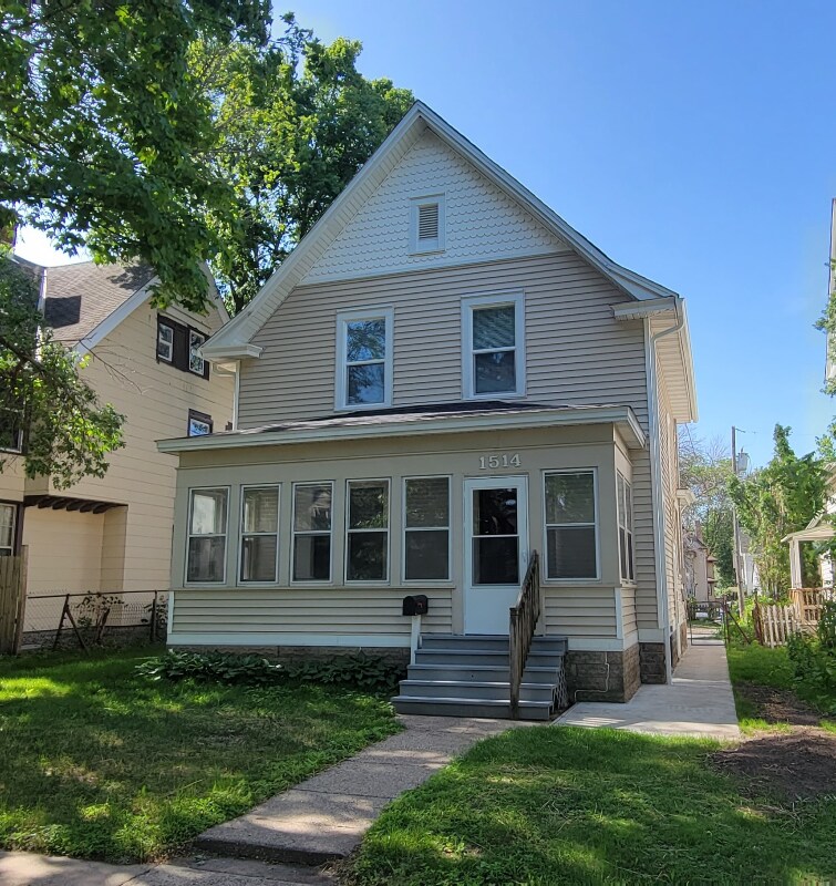 1514 Van Buren Ave, Saint Paul, MN 55104 House Rental in Saint Paul