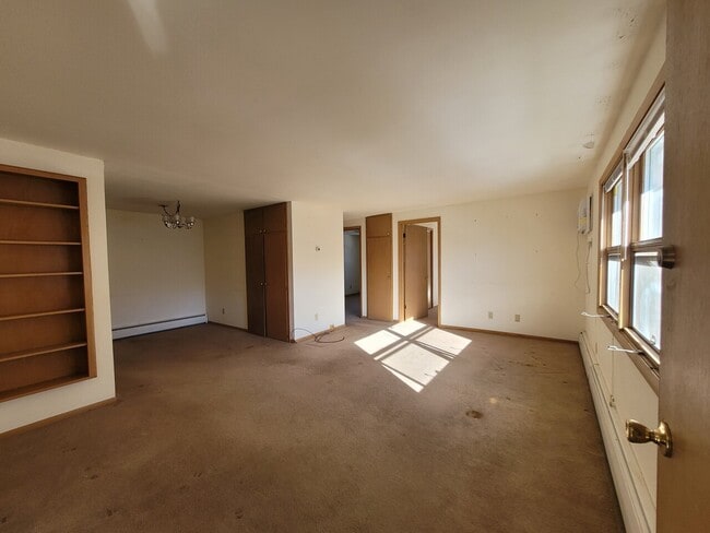 Building Photo - 2400-2402 Calypso Rd