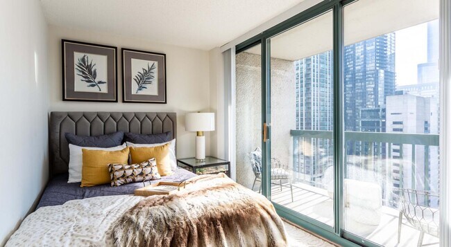 Foto del edificio - 33 W Superior St