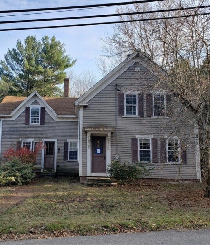 15 S High St, Ashburnham, MA 01430 House for Rent in Ashburnham, MA