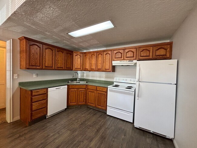 Foto del edificio - DARLING ONE BEDROOM FOR RENT!