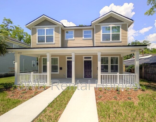 Foto del edificio - 2532 N Davis St