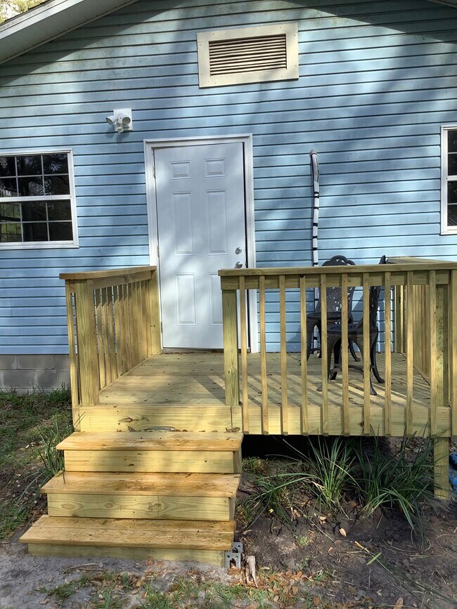 Building Photo - 39848 Otis Allen Rd