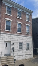 Building Photo - 617 W Turner St