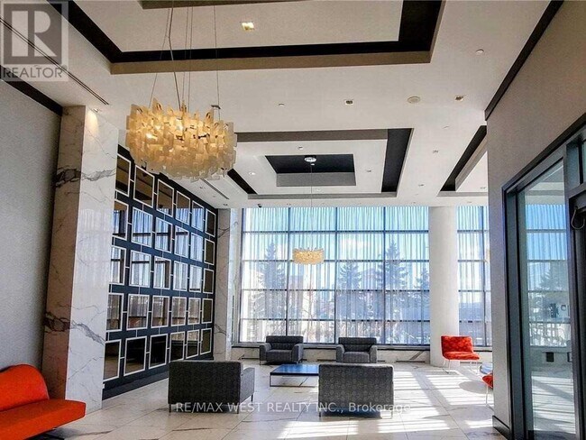 Photo du bâtiment - 3600 Hwy 7 W