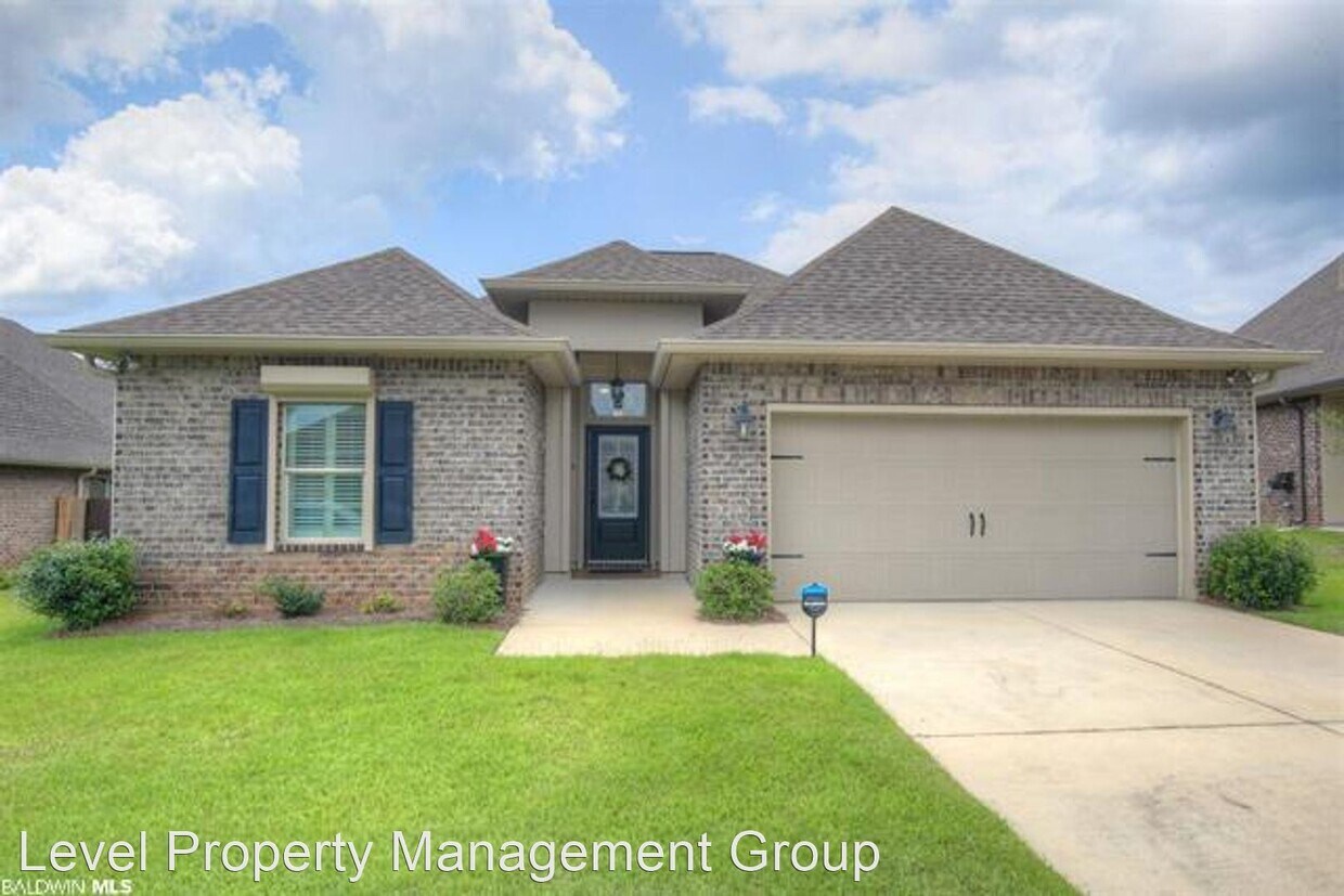 Primary Photo - 3 br, 2 bath House - 684 Turquoise Drive