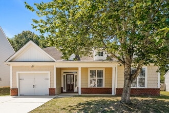 Building Photo - 236 Haywood Ln