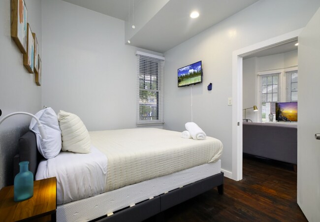 Foto del edificio - 118 Delaware St