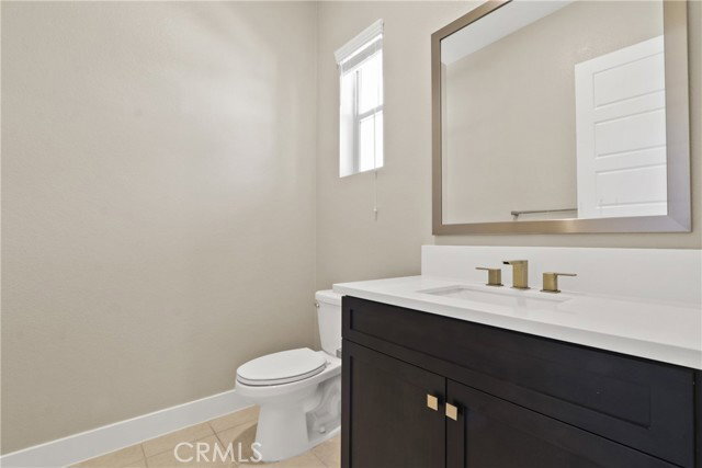 Building Photo - 114 Measure