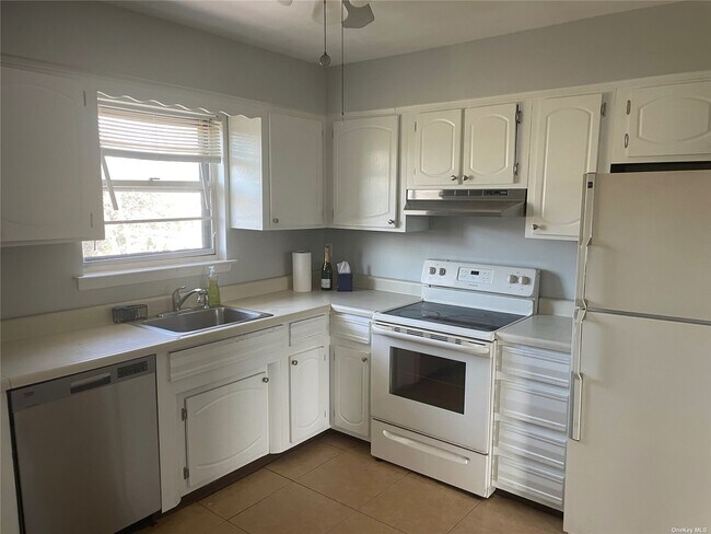 Foto del edificio - 8 Conway Ct