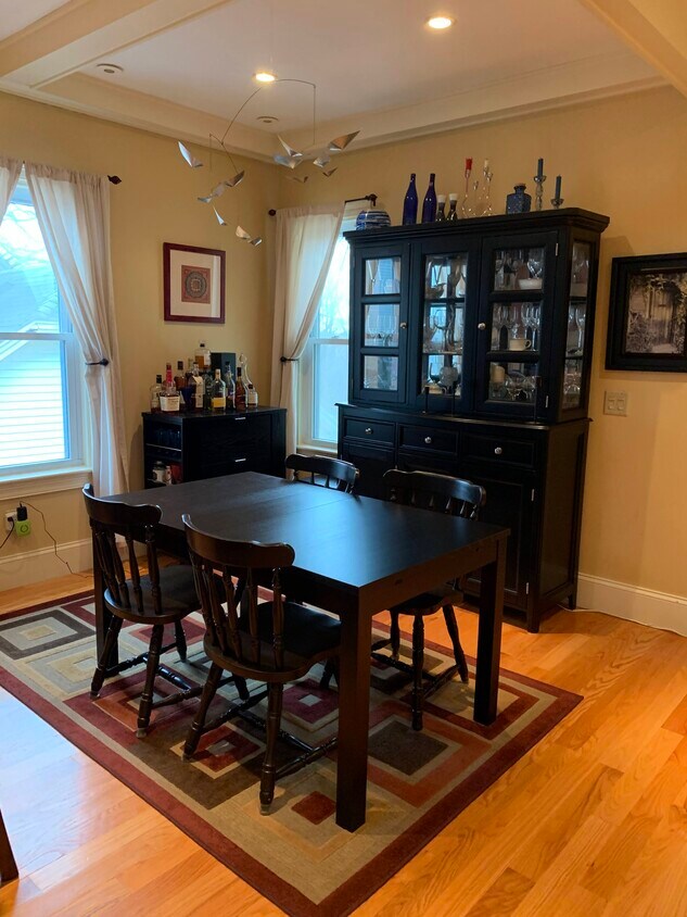 Primary Photo - 23 Rowe St