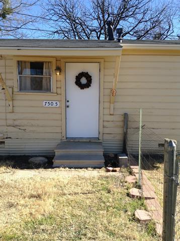 Primary Photo - 750.5 E N 14th St