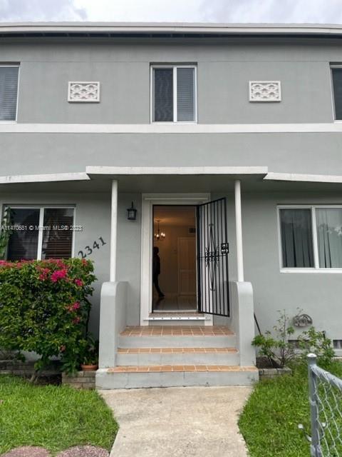Building Photo - 2341 NW 14th St