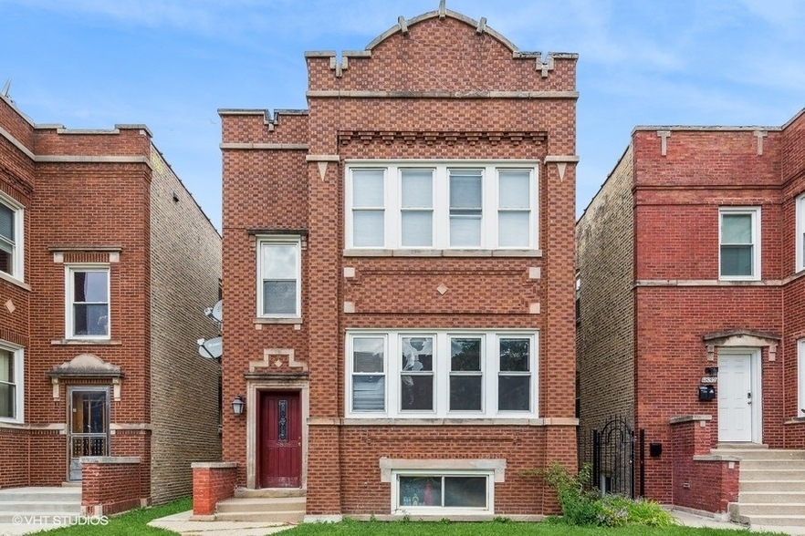 Foto principal - 4836 W Nelson St