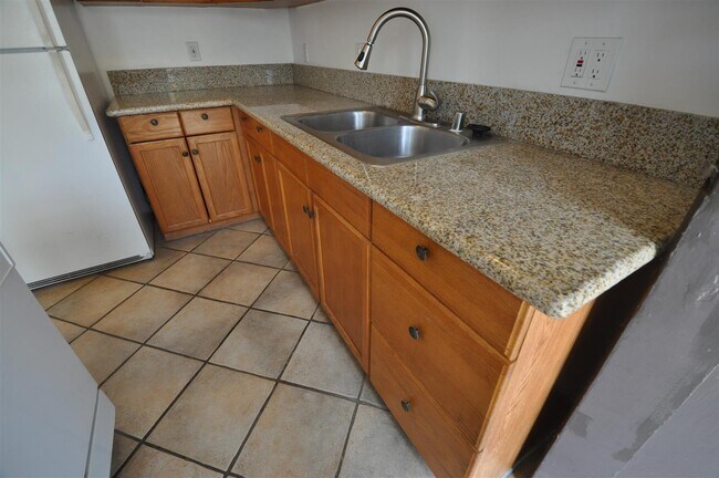 Foto del edificio - 1417 S Crescent Heights Blvd