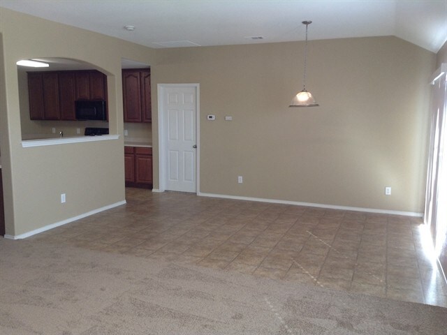Building Photo - 9200 White Swan Place