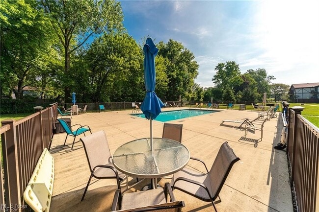 Building Photo - 4849 Grace Rd