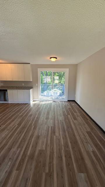 Foto del edificio - 8254 Brunswick Ave N