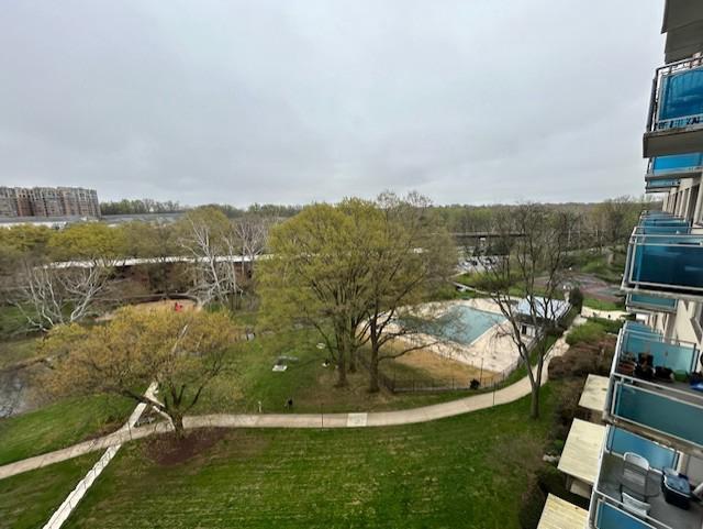 Foto del edificio - 10201 Grosvenor Pl