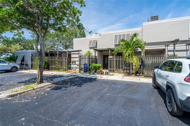Foto del edificio - 1424 NW 113th Way
