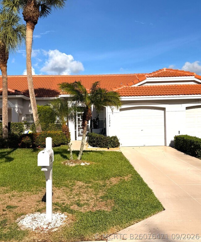 Foto del edificio - 15294 W Tranquility Lake Dr
