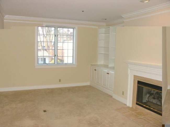 235 E Jefferson St - 4