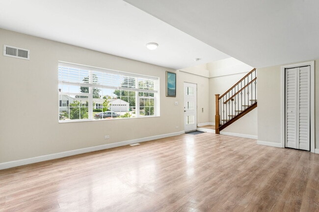 Foto del edificio - 201 W Potomac Ave