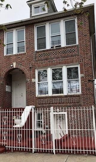 Primary Photo - 1321 Rosedale Ave