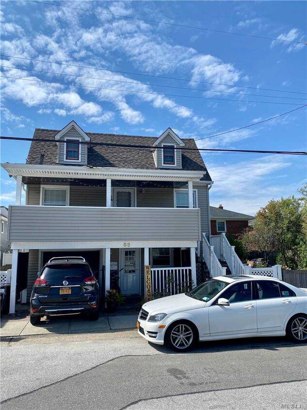 Primary Photo - 53 Mohawk Ave