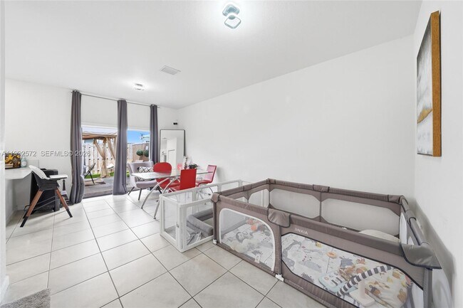 Foto del edificio - 24644 SW 118 Pl