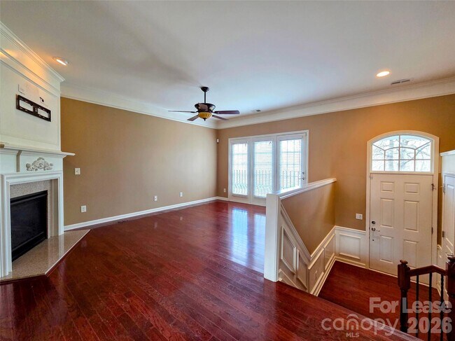 Foto del edificio - 1114 Drayton Ct