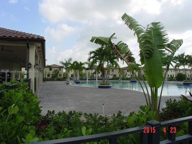 Foto del edificio - 8872 W 35th Ct