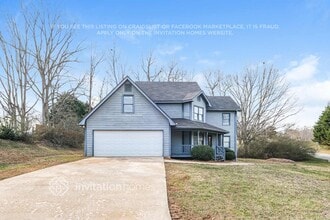 Building Photo - 3915 Summit Chase