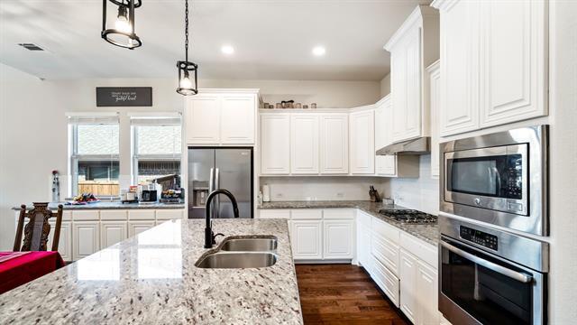 Building Photo - 9816 Echo Summit Dr