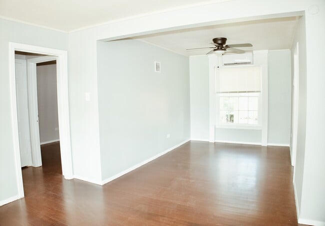 Building Photo - Brookview Hills