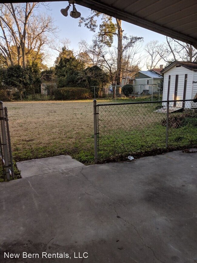 Building Photo - 3 br, 1.5 bath House - 1713 Wilmington St