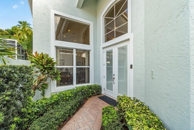 Building Photo - 123 Sunset Bay Dr