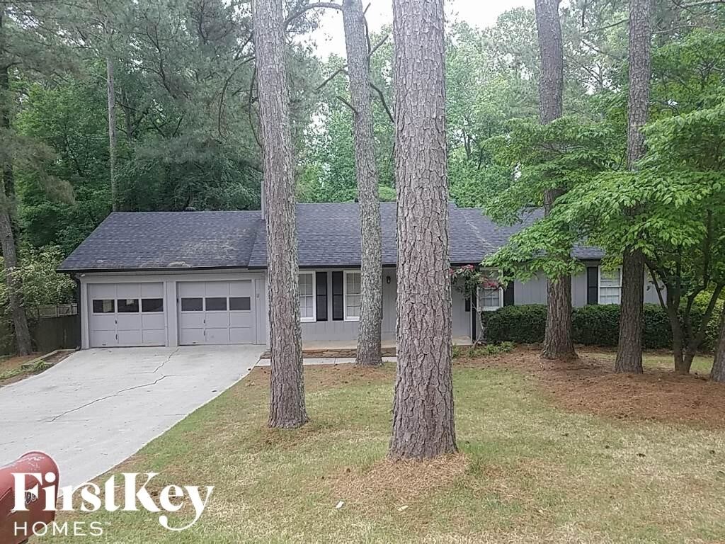 5408 Hickory Place House for Rent in Oakwood, GA