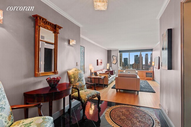 Foto del edificio - 61 W 62nd St