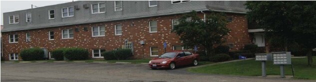 Building Photo - Westwood Court Apartments