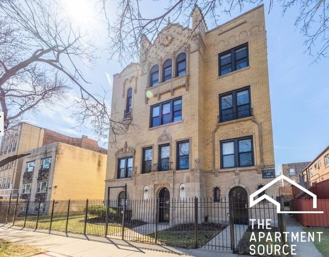 Foto del edificio - 6148 N Francisco Ave