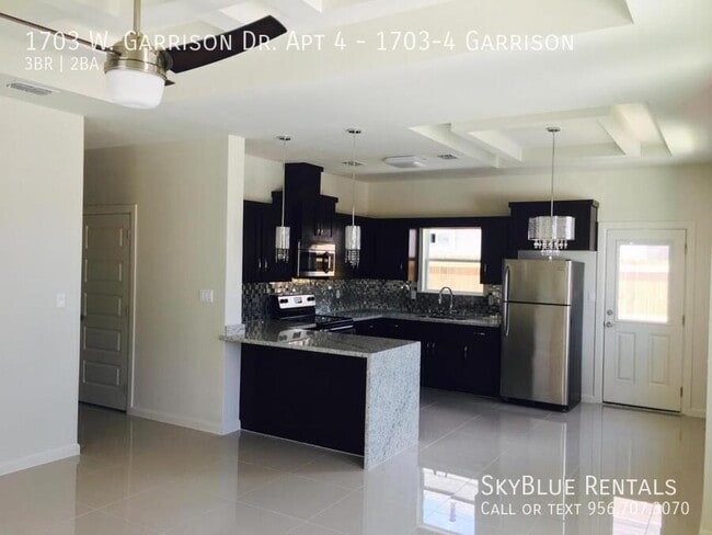 Foto del edificio - 1703 W Garrison Dr