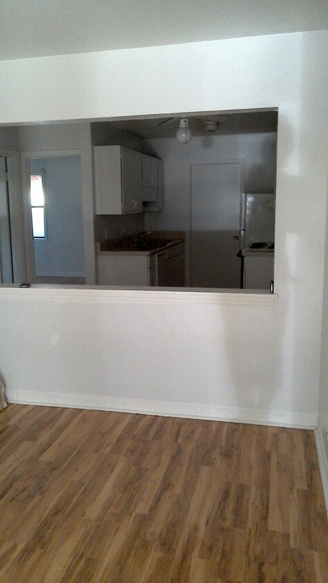Foto principal - 1 Bedroom 1st Floor Condo