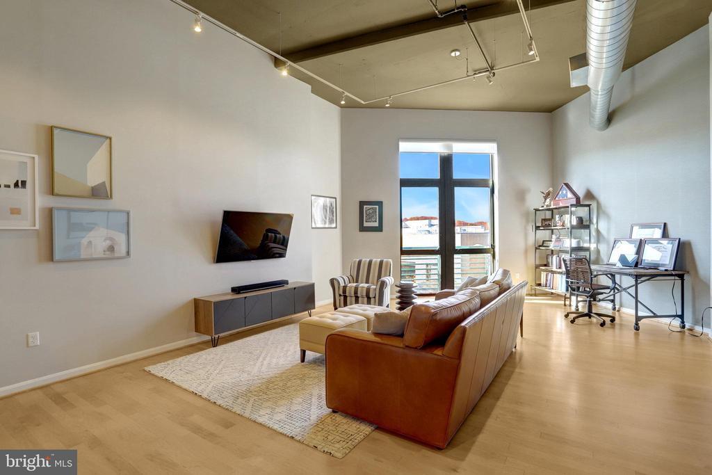 Foto principal - 2720 S Arlington Mill Dr