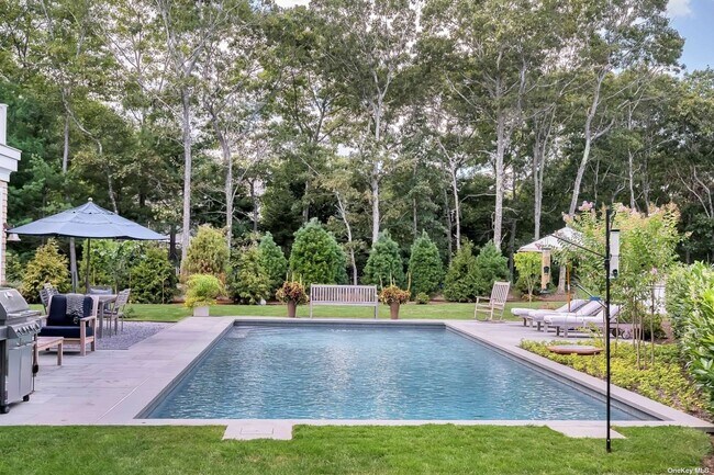 Foto del edificio - 171 Springy Banks Rd
