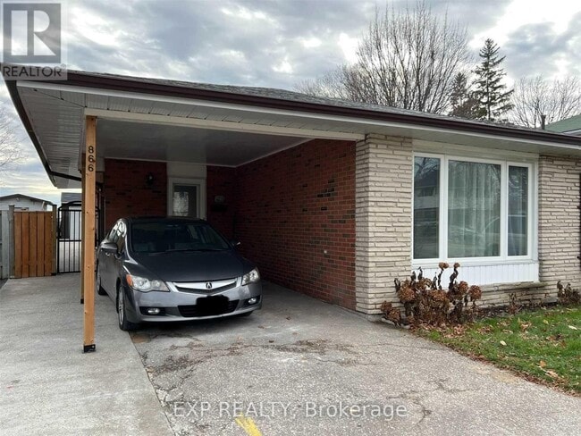 Building Photo - 866 Flagship Dr