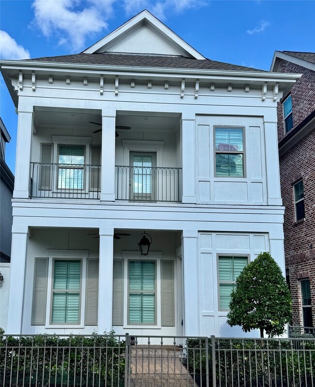 Building Photo - 247 Green Blvd
