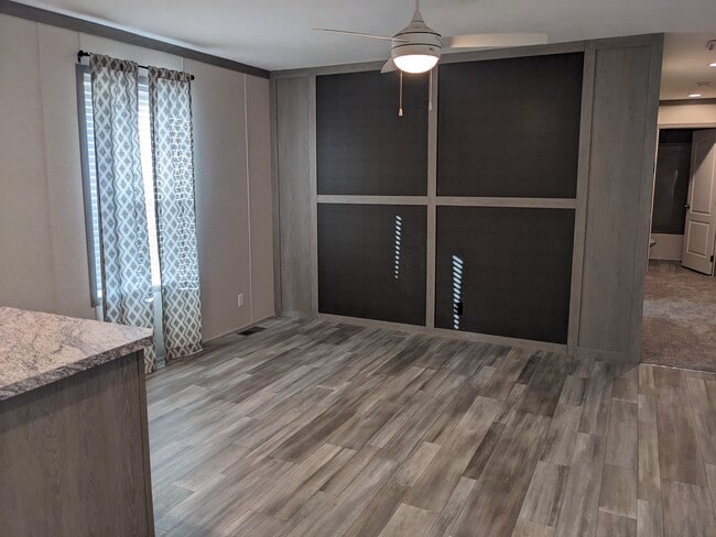 Building Photo - 3617 N Grand Ave E